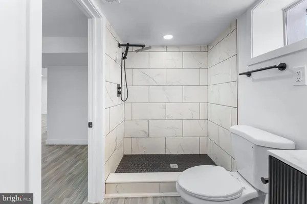 $415,000 | 302 4th Avenue, Halethorpe, MD 21227