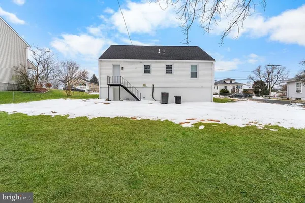 $415,000 | 302 4th Avenue, Halethorpe, MD 21227