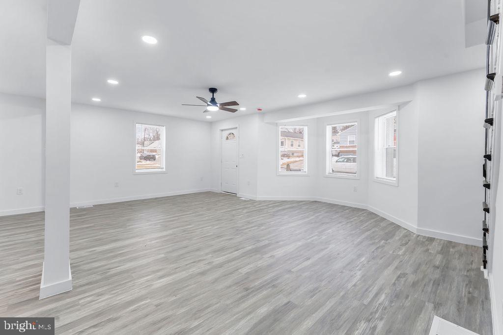 302 4th Avenue Halethorpe, MD 21227 - Photo 8 of 38