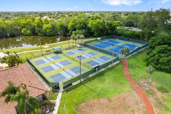 $329,900 | 5794 Parkwalk Circle West, Boynton Beach, FL 33472