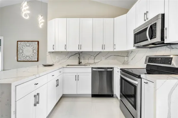 $329,900 | 5794 Parkwalk Circle West, Boynton Beach, FL 33472