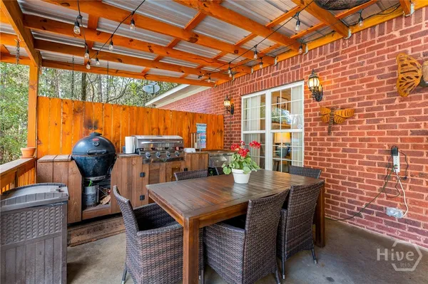 $750,000 | 300 Kieffer Road, Springfield, GA 31329