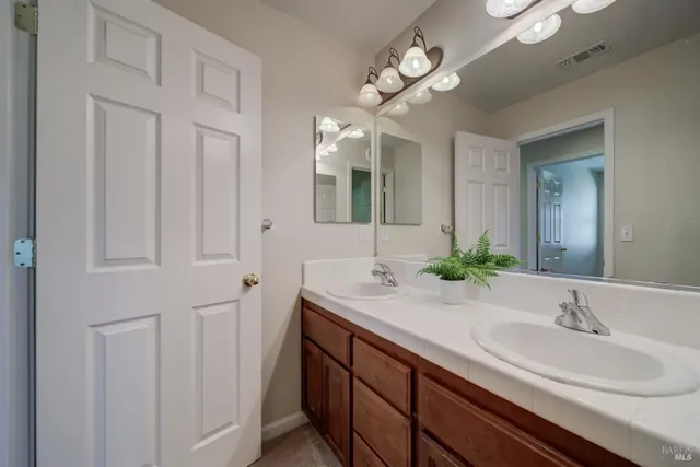 $689,900 | 5210 Palladio Way, Fairfield, CA 94534