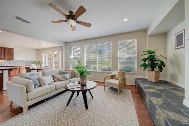 $689,900 | 5210 Palladio Way, Fairfield, CA 94534