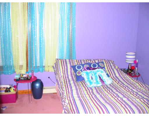 56 Woodside Road Winchester, MA 01890 - Photo 6 of 9 Gallery Image 6