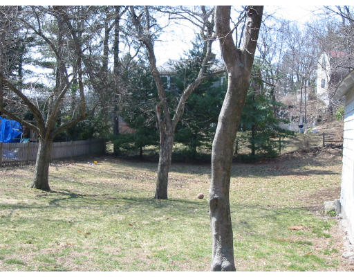 56 Woodside Road Winchester, MA 01890 - Photo 9 of 9 Gallery Image 9