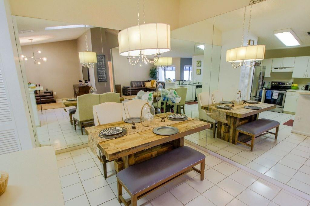 9095 Southwest 21st Court, Unit E Boca Raton, FL 33428 - Photo 4 of 22 Photo 4