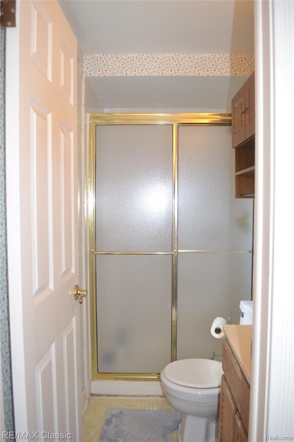 5729 Wedgewood Road Canton, MI 48187 - Photo 14 of 27 Master Bath