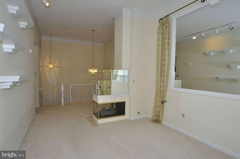 11408 Gate Hill Place, Unit O Reston, VA 20194 - Photo 12 of 30 a view of a bathroom