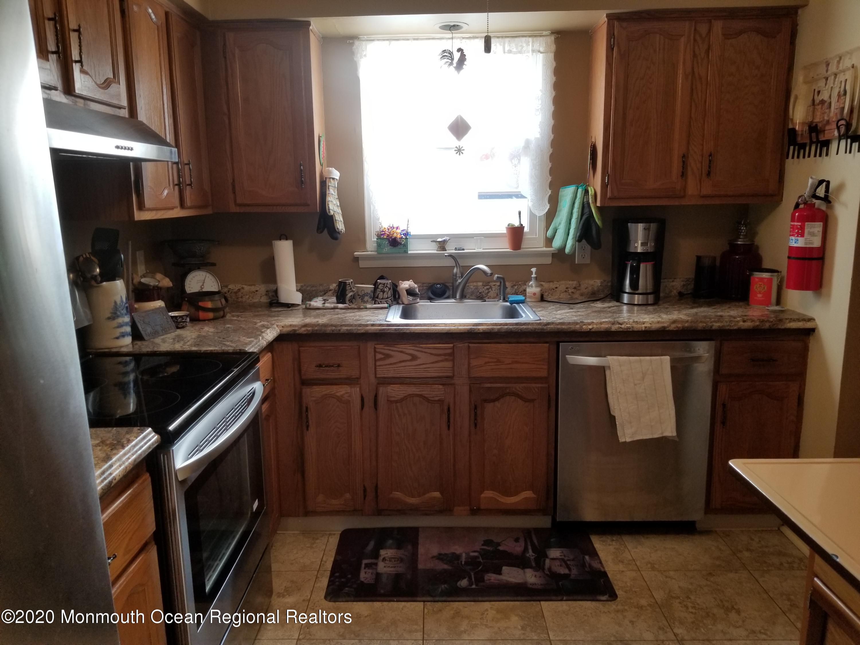 43 B Mill Road Whiting, NJ 08759 - Photo 12 of 35 20201223_125538