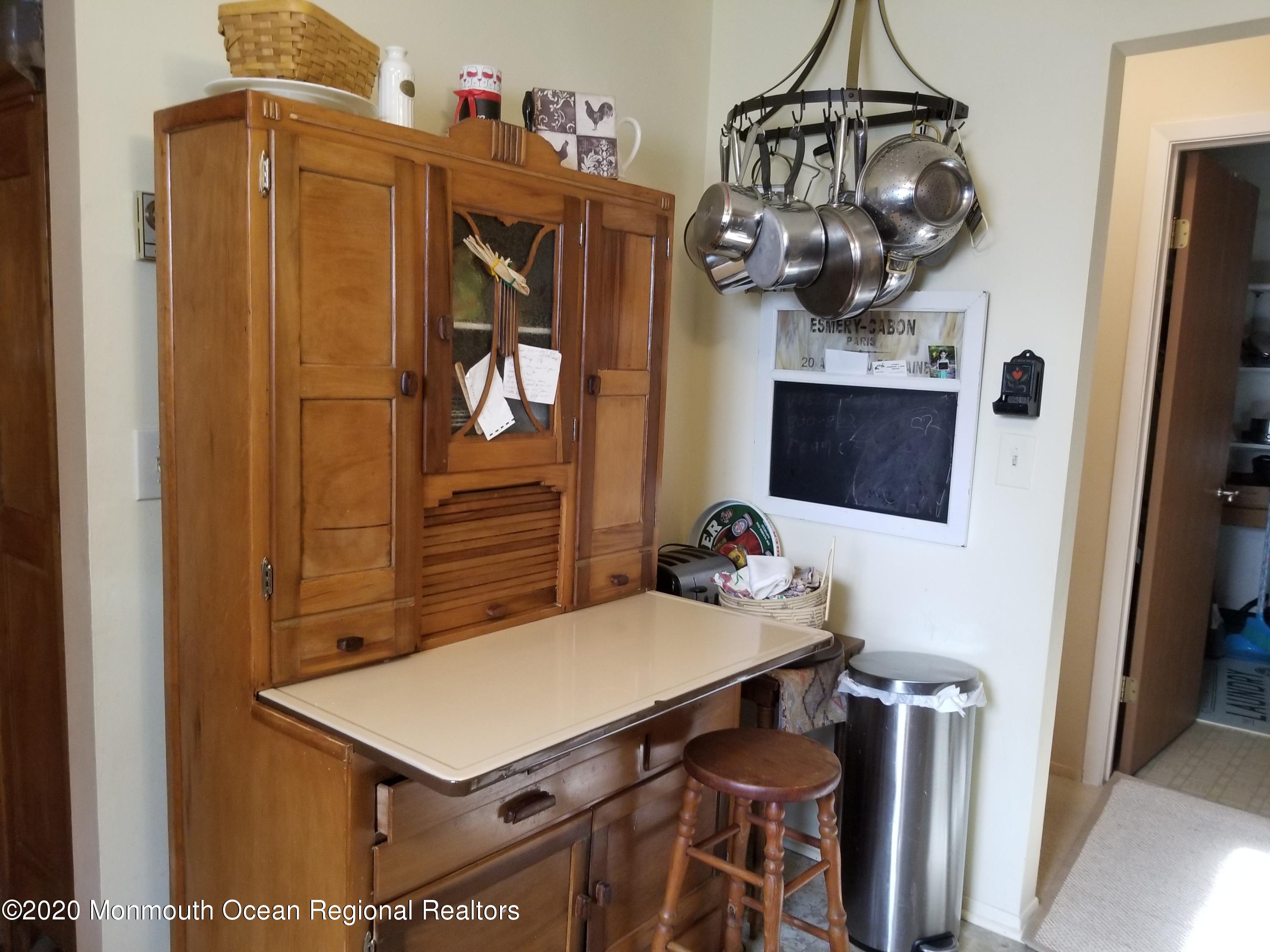 43 B Mill Road Whiting, NJ 08759 - Photo 13 of 35 20201223_125517
