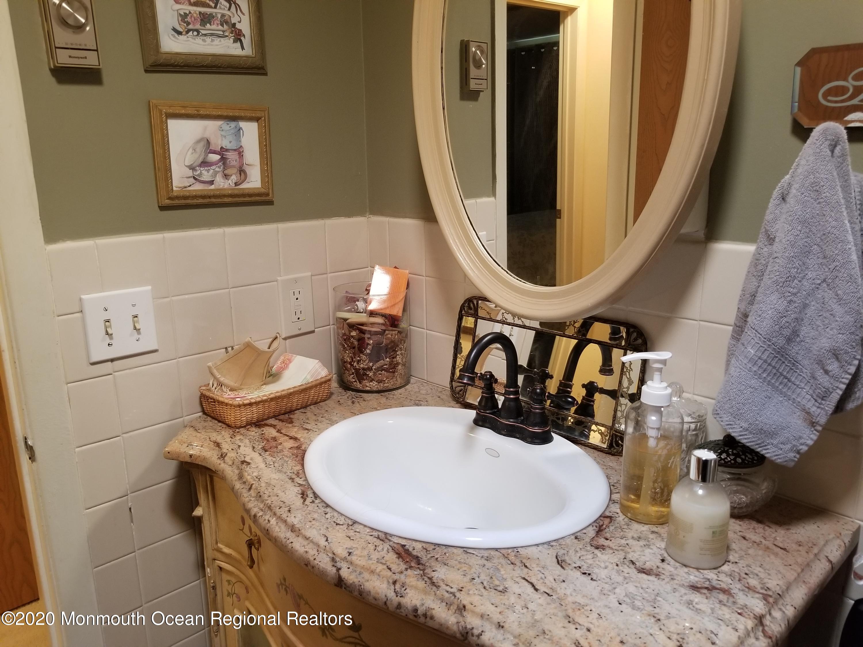 43 B Mill Road Whiting, NJ 08759 - Photo 15 of 35 20201223_125807
