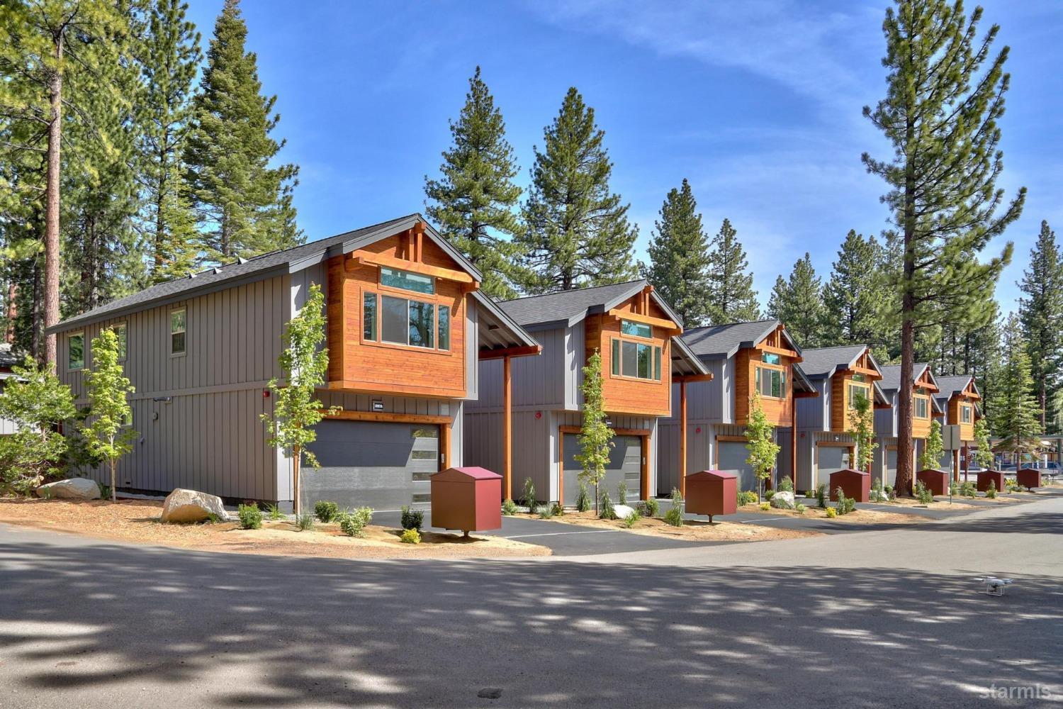 2007 5th Street, South Lake Tahoe, CA 96150 Compass