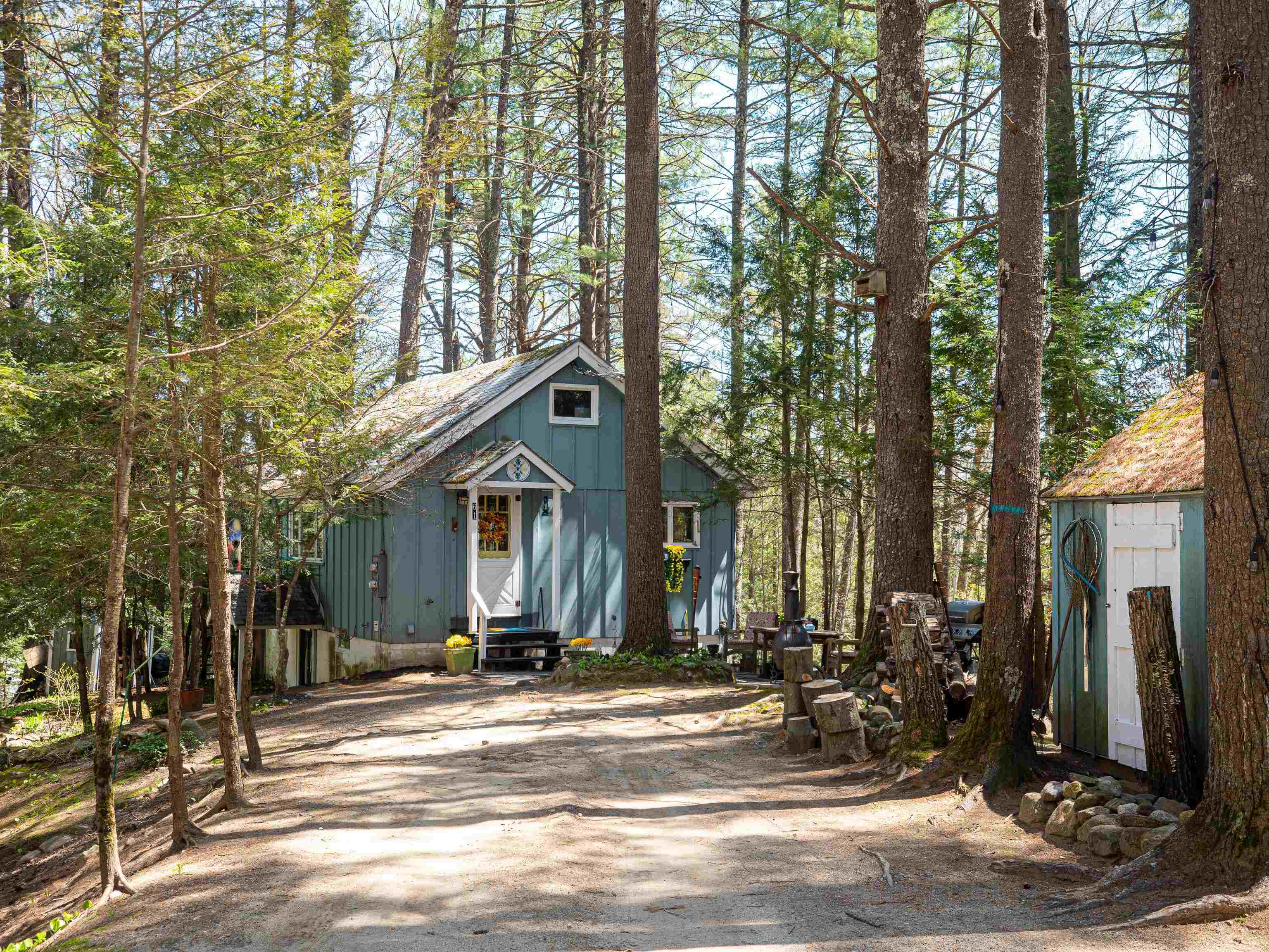 61 Cottage Road Weare, NH 03281 - Photo 2 of 30