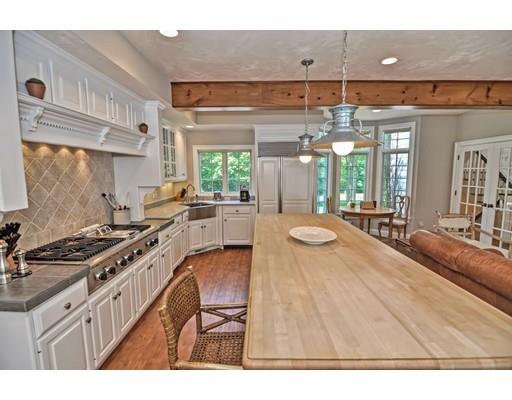 22 Rhodes Street Plainville, MA 02762 - Photo 13 of 42 Gallery Image 13