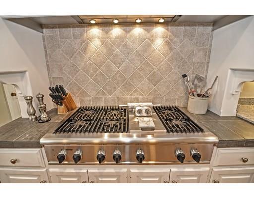 22 Rhodes Street Plainville, MA 02762 - Photo 16 of 42 Gallery Image 16