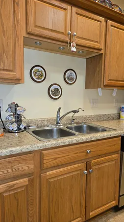 $260,000 | 1614 Thunderbird Road, Marshall, MN 56258