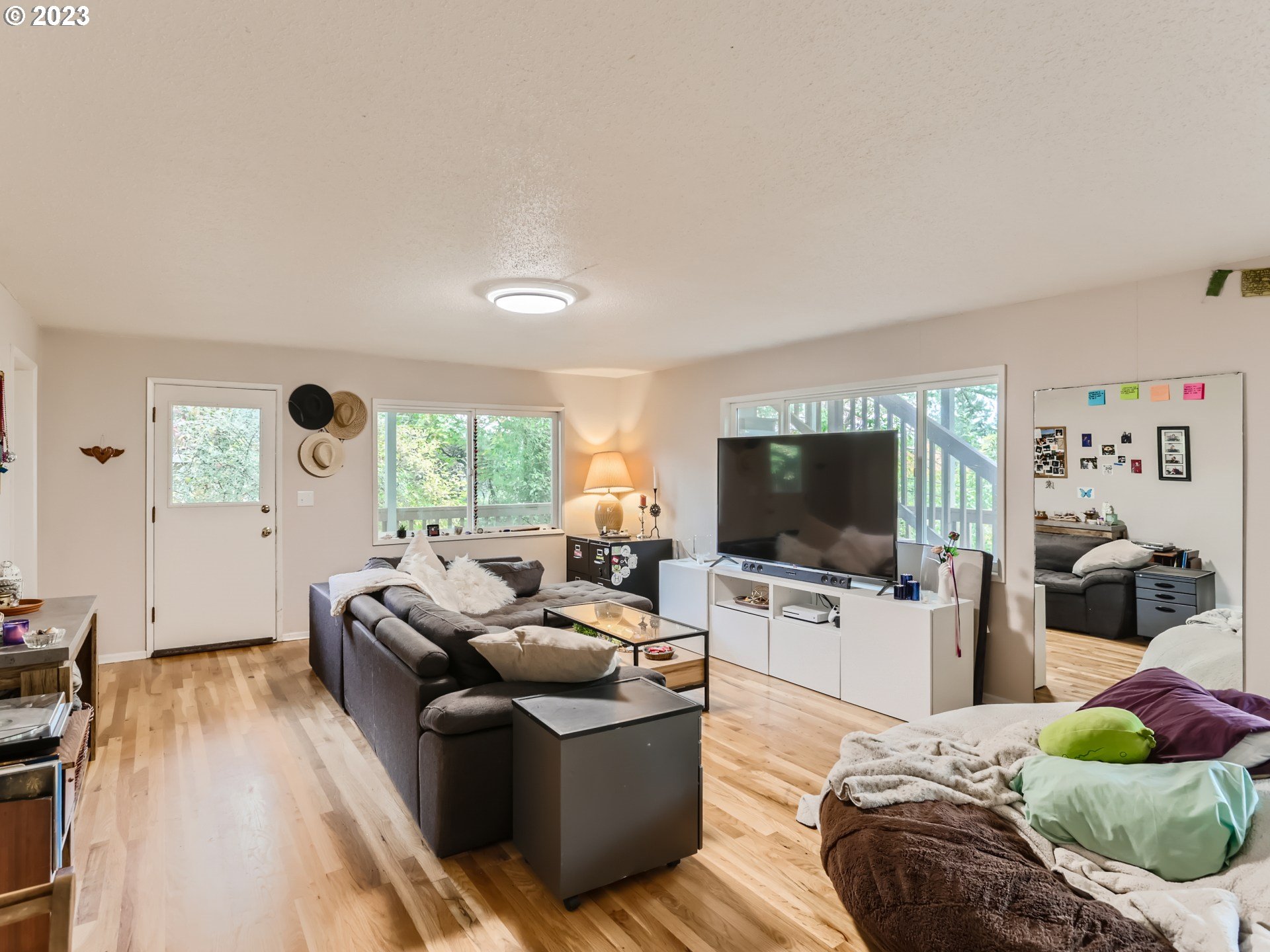 7130 Southwest Gable Park Road Portland, OR 97225 - Photo 18 of 28 Gallery Image 18
