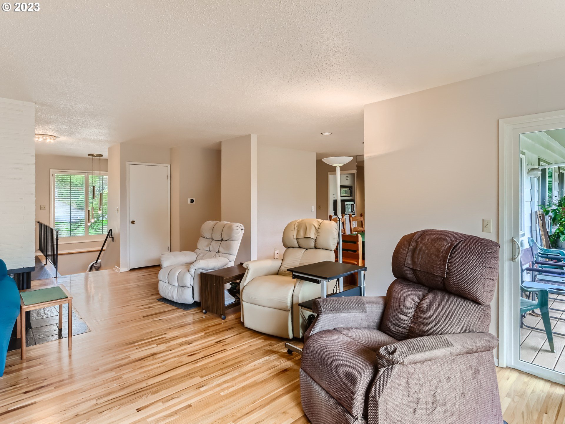 7130 Southwest Gable Park Road Portland, OR 97225 - Photo 6 of 28 Gallery Image 6