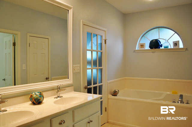19781 Hunters Loop Fairhope, AL 36532 - Photo 16 of 26 Master Bath 1