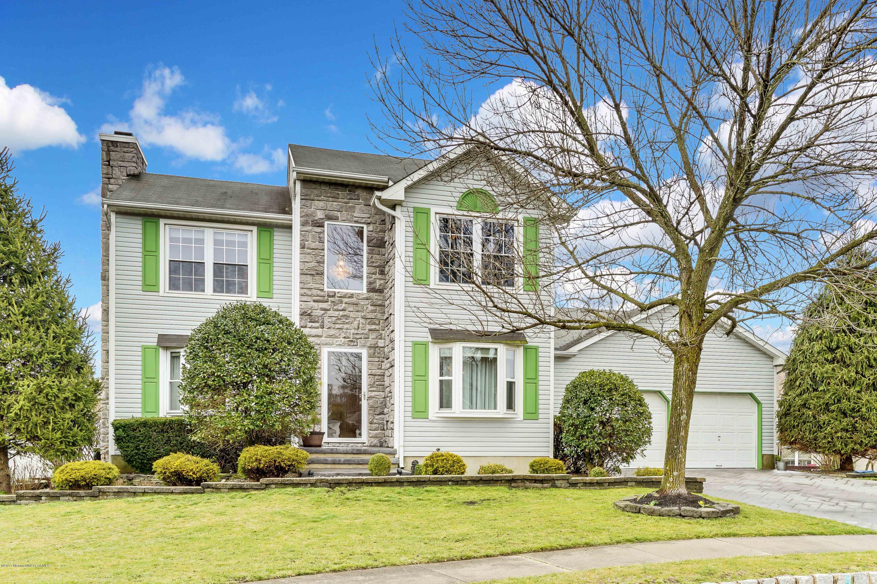 17 Shadow Ridge Court Howell, NJ 07731 - Photo 1 of 50 17 Shadow Ridge Ct Howell NJ-print-001-4