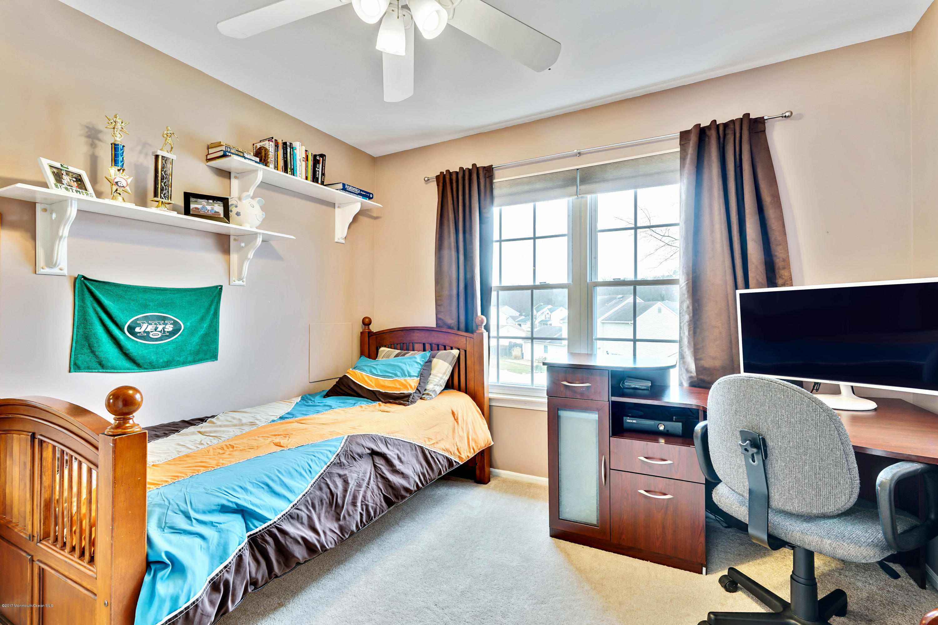 17 Shadow Ridge Court Howell, NJ 07731 - Photo 28 of 50 17 Shadow Ridge Ct Howell NJ-print-040-6