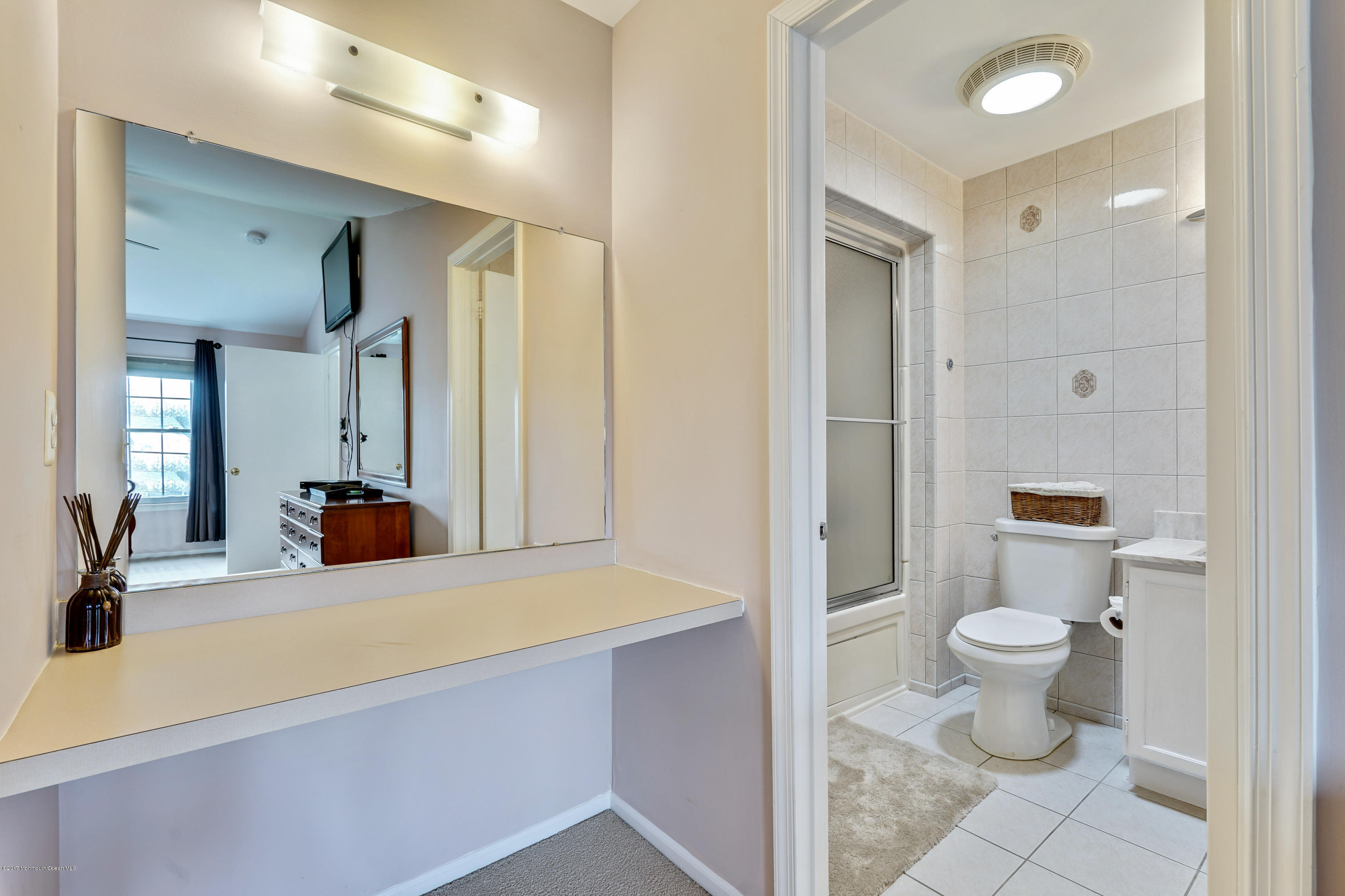 17 Shadow Ridge Court Howell, NJ 07731 - Photo 33 of 50 17 Shadow Ridge Ct Howell NJ-print-047-3
