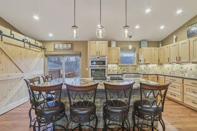 $524,900 | W10675 Wildenberg Drive, Lodi, WI 53555