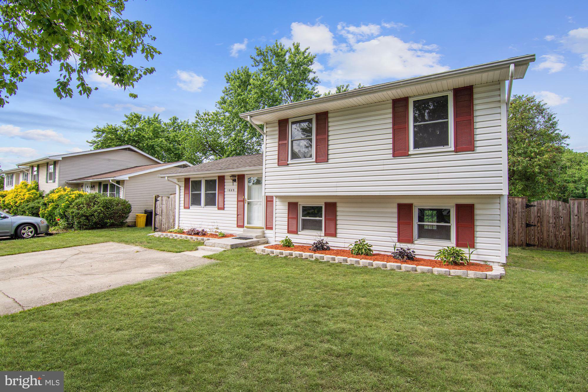 1829 Montreal Road Severn, MD 21144 - Photo 2 of 32