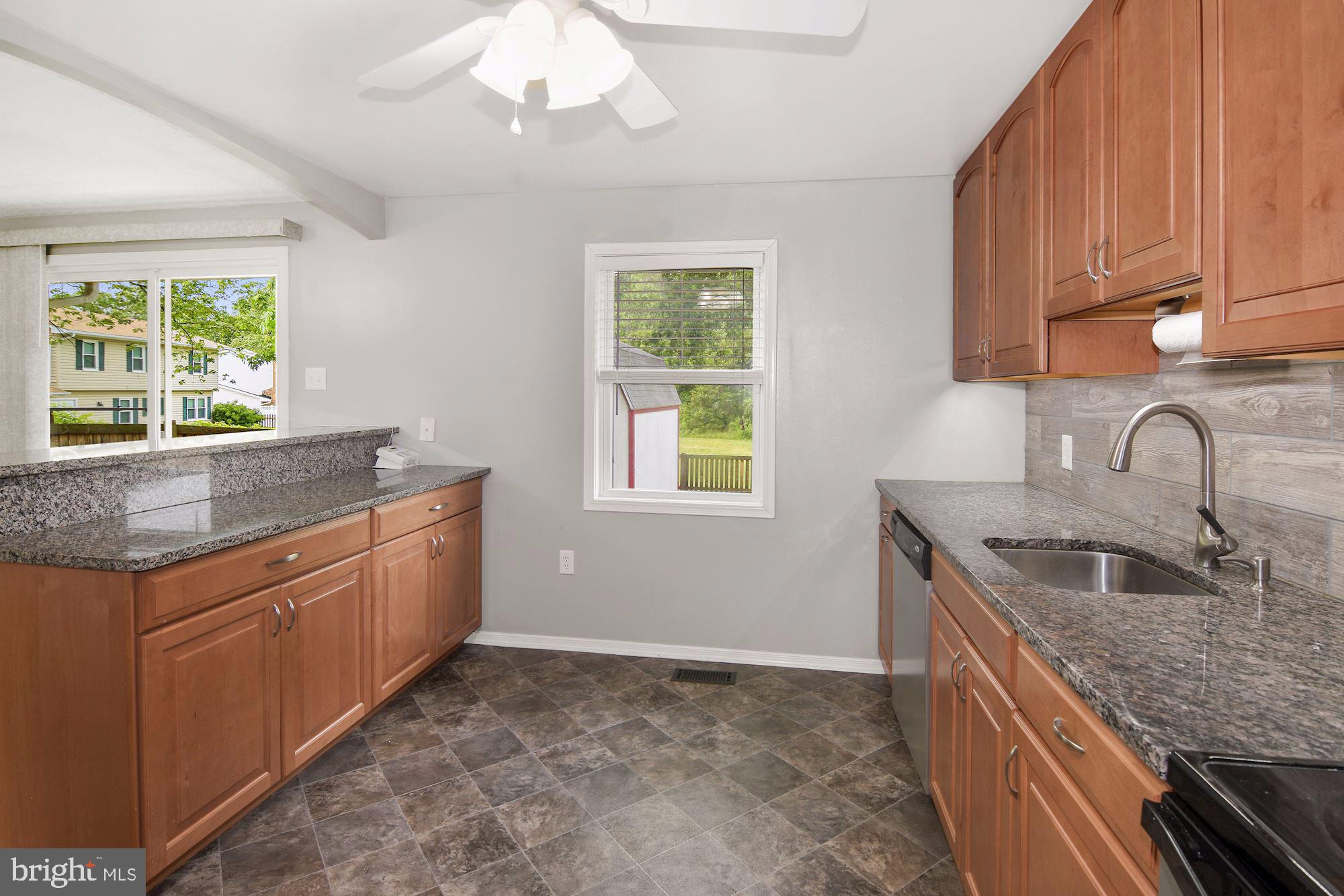 1829 Montreal Road Severn, MD 21144 - Photo 10 of 32