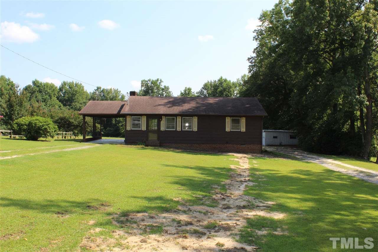 204 Railroad Road Benson, NC 27504 - Photo 2 of 17 Gallery Image 2
