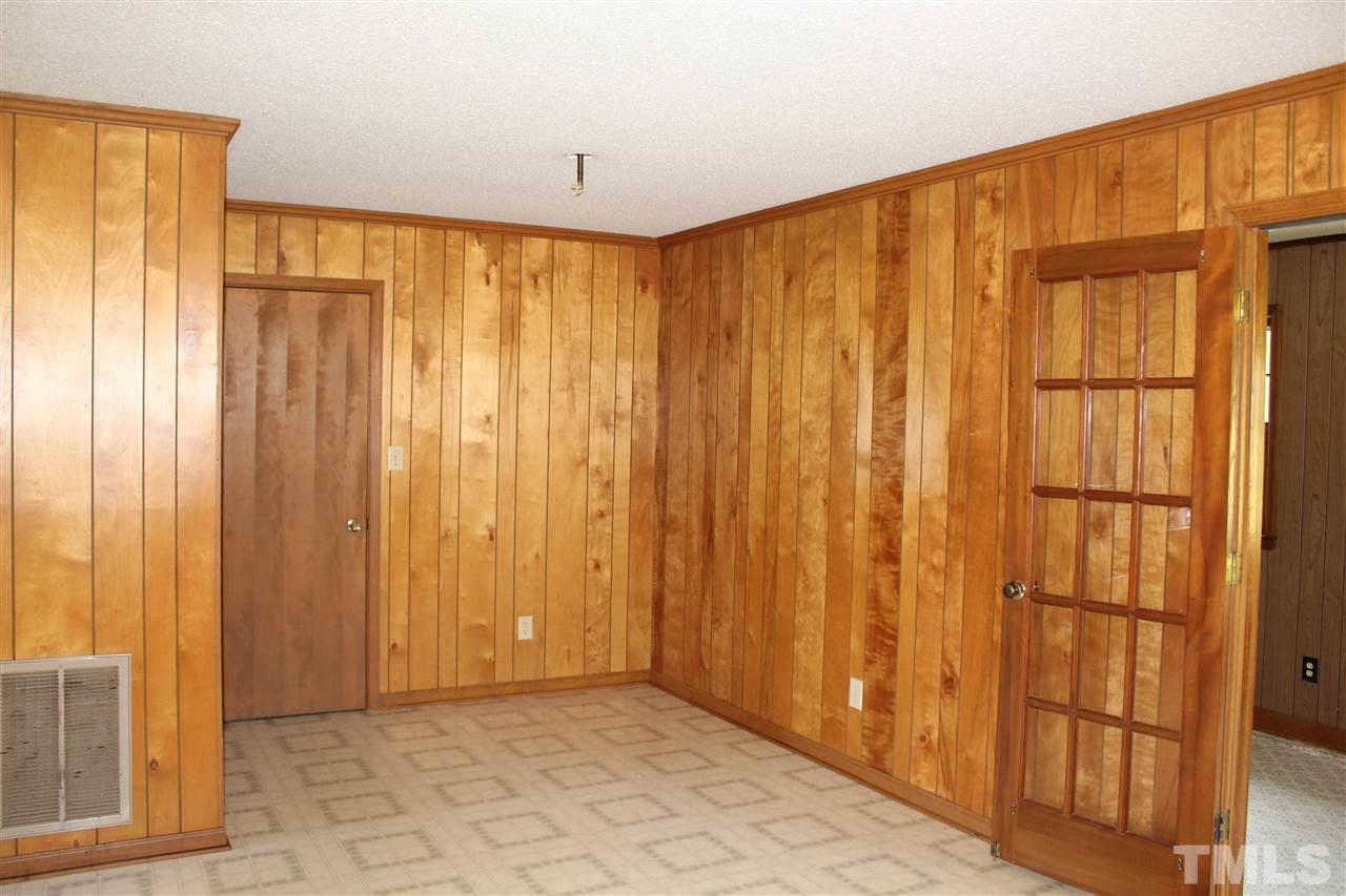 204 Railroad Road Benson, NC 27504 - Photo 13 of 17 Gallery Image 13