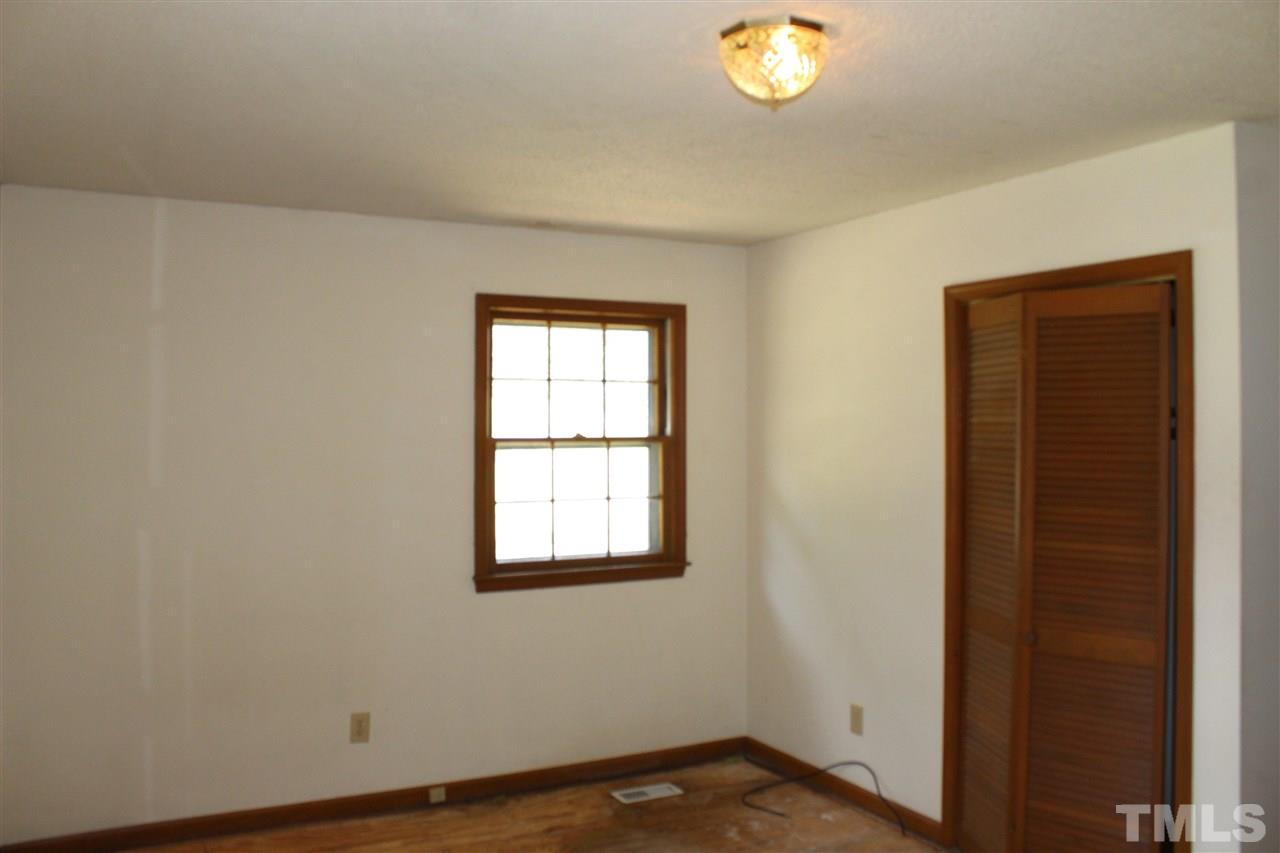 204 Railroad Road Benson, NC 27504 - Photo 16 of 17 Gallery Image 16