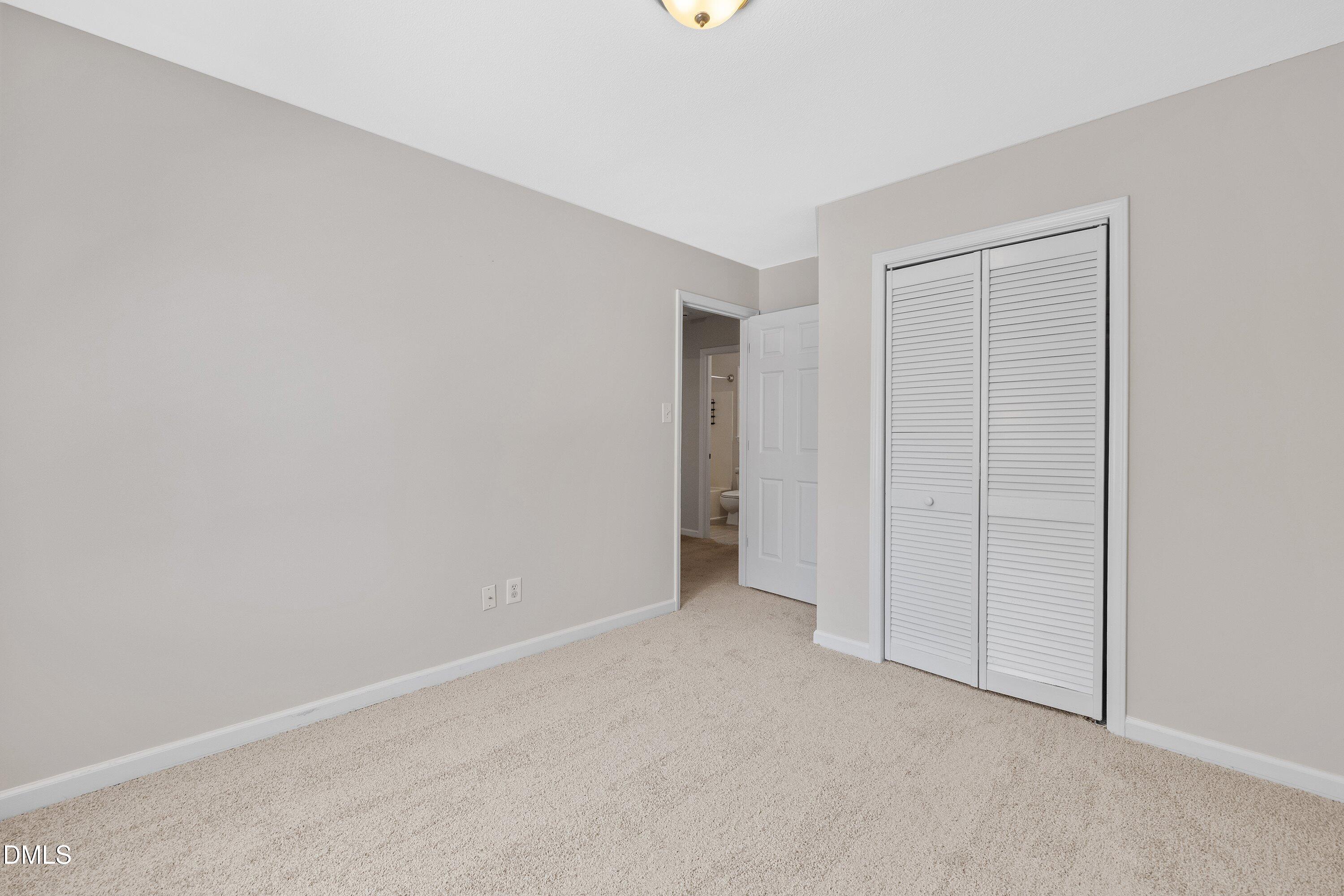 4713 Draper Road Raleigh, NC 27616 - Photo 24 of 39 36-4713 Draper_3094