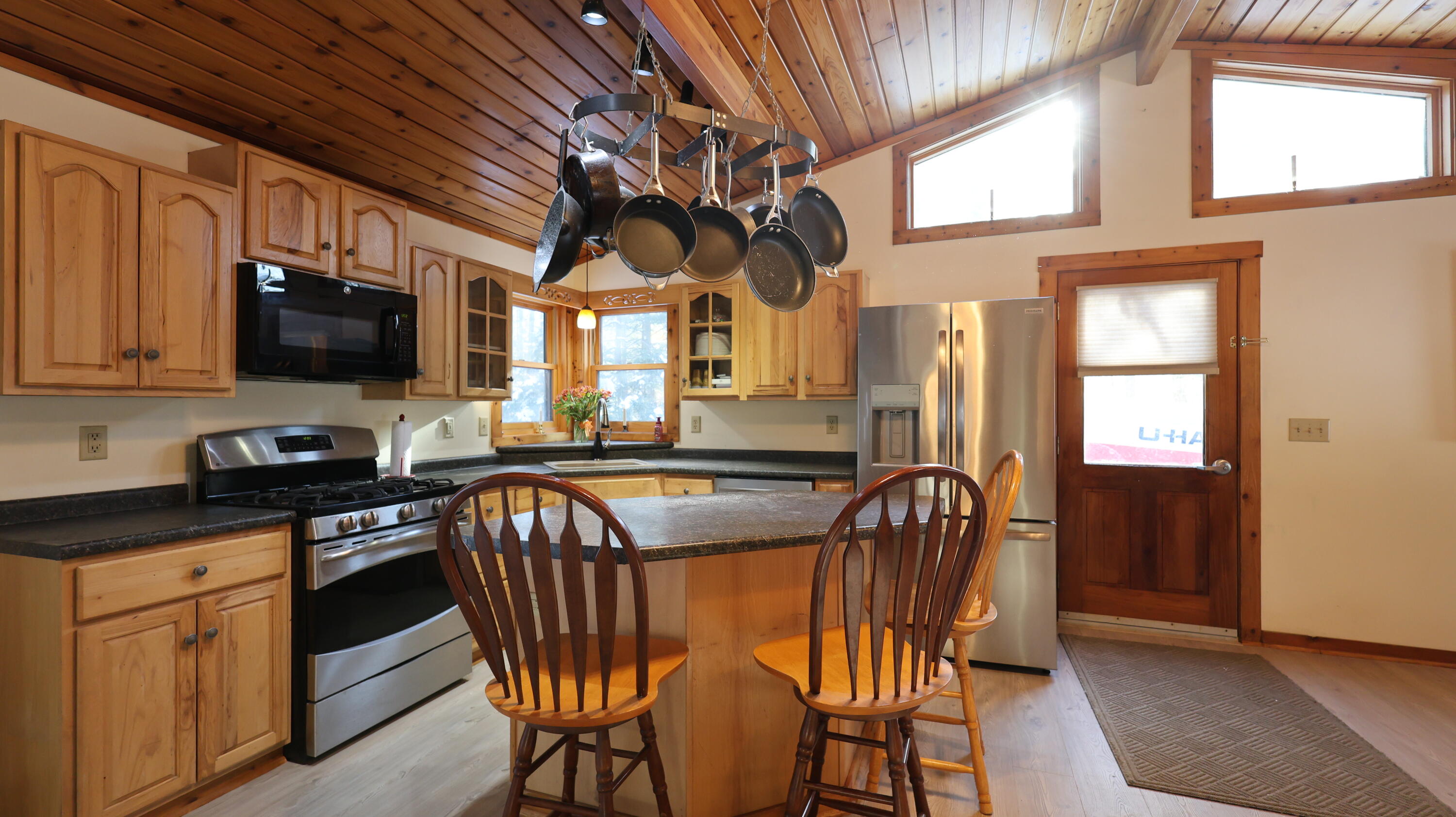 49 Ladd Road Oakland, ME 04963 - Photo 4 of 33 IMG_5205
