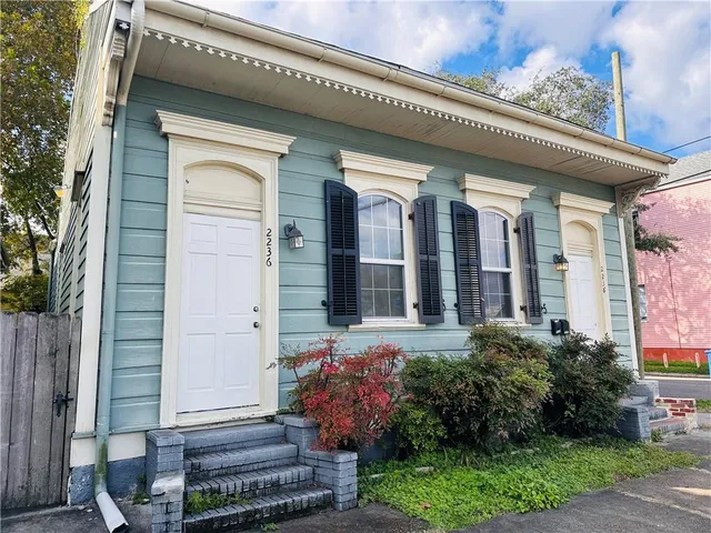 $1,000 | 2238 Ursulines Avenue, New Orleans, LA 70119
