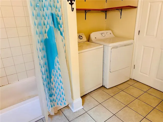 $1,000 | 2238 Ursulines Avenue, New Orleans, LA 70119