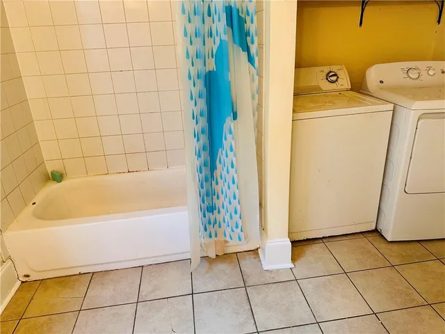 $1,000 | 2238 Ursulines Avenue, New Orleans, LA 70119