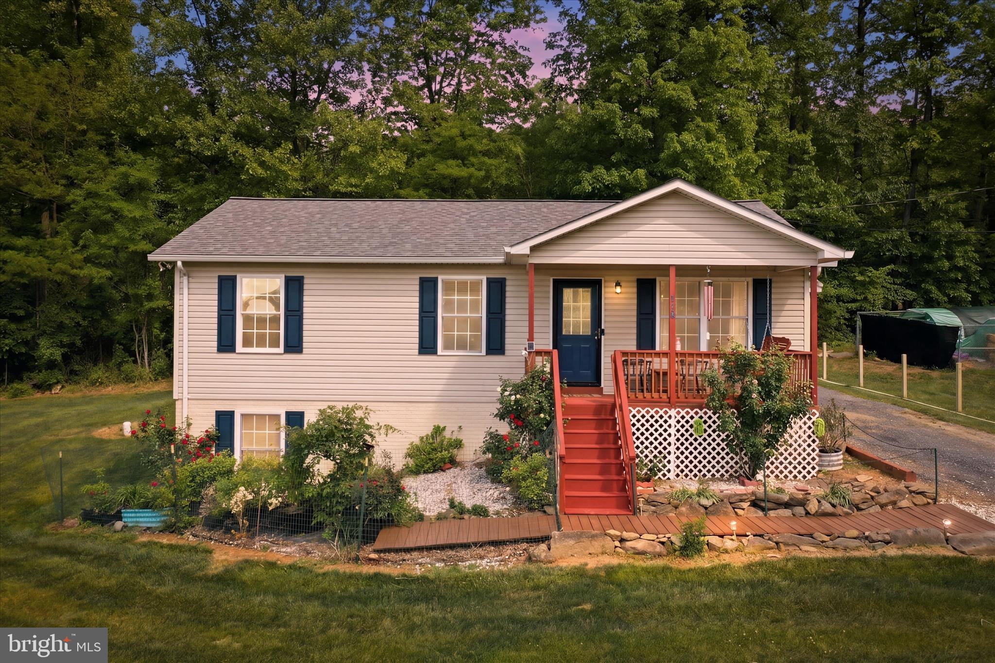 126 Cliffside Road Linden, VA 22642 - Photo 2 of 49 Your Home Awaits!