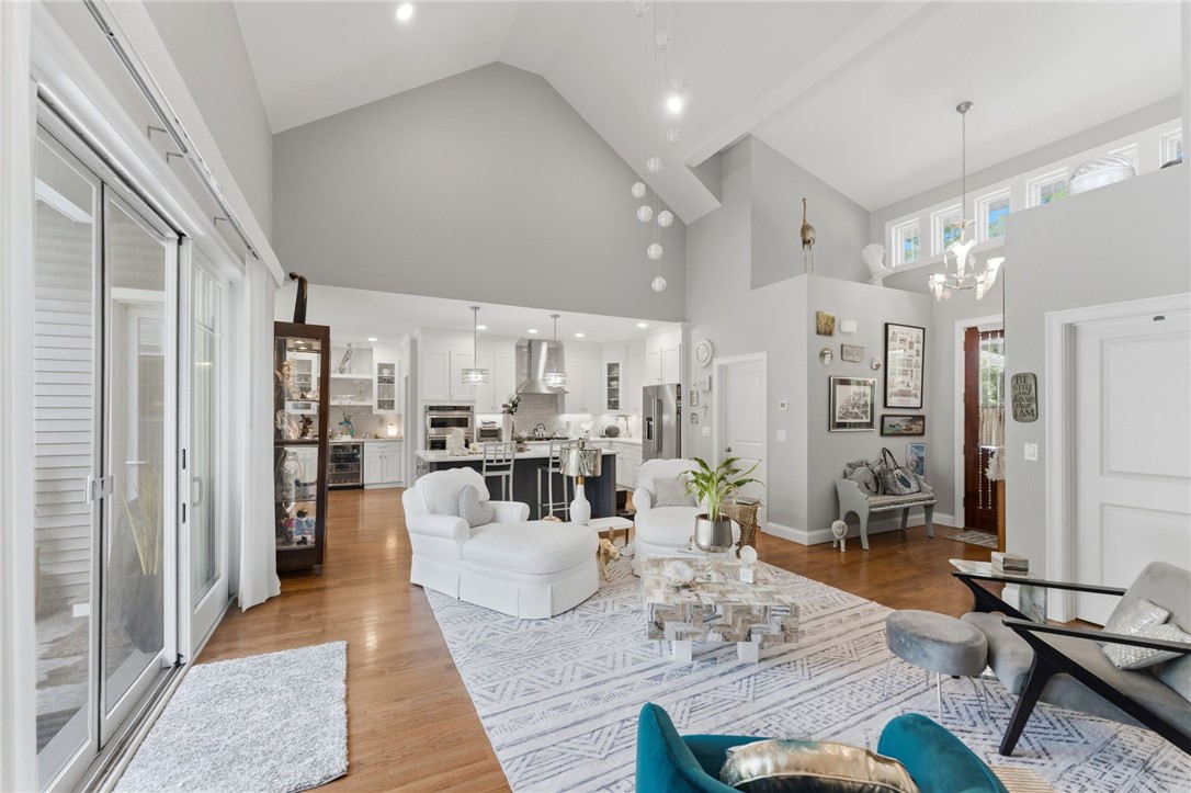 685 Curtis Corner Road South Kingstown, RI 02879 - Photo 4 of 50