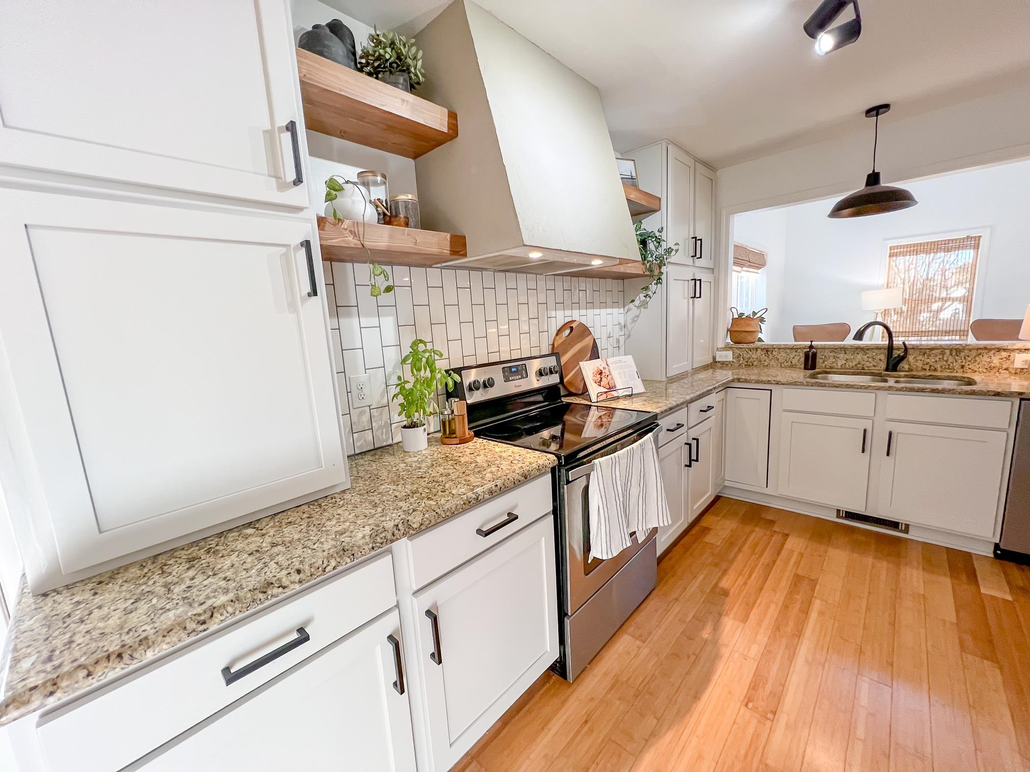 925 Dorothy Sanders Way Raleigh, NC 27601 - Photo 13 of 27 Photo 13