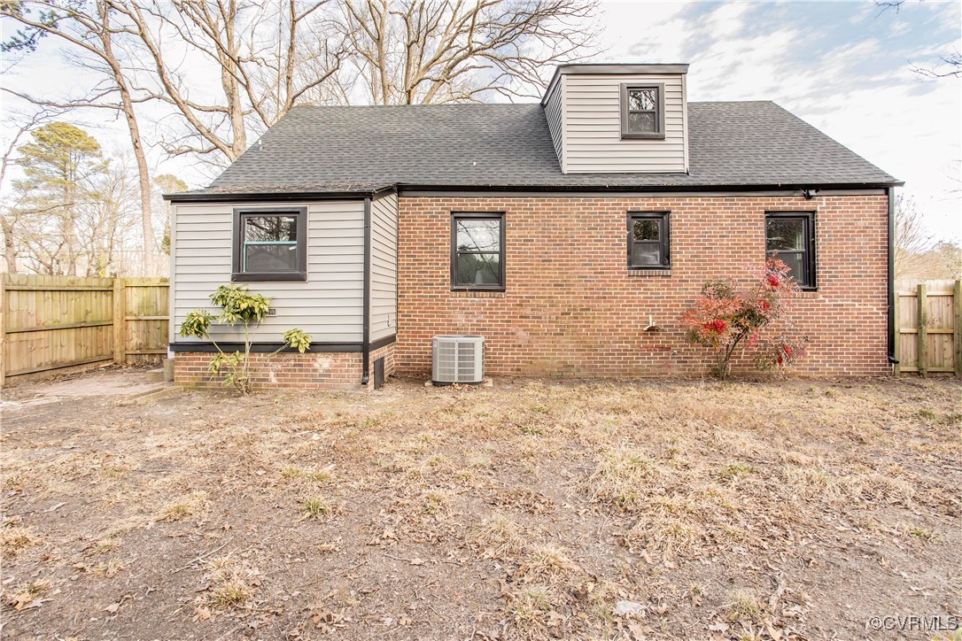 2918 Rolyart Road Petersburg, VA 23805 - Photo 2 of 27 Gallery Image 2