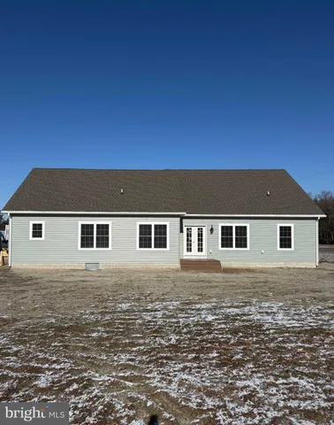 front view of house with yard