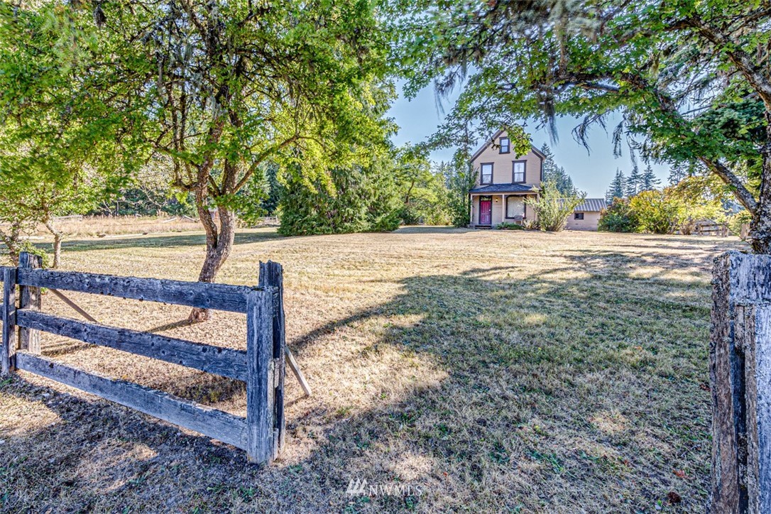 3863 Blue Mountain Road Port Angeles, WA 98362 - Photo 11 of 40 Gallery Image 11