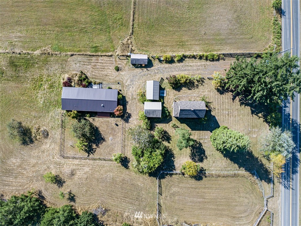 3863 Blue Mountain Road Port Angeles, WA 98362 - Photo 4 of 40 Gallery Image 4