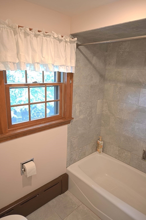 23 Richardson Road Belmont, MA 02478 - Photo 18 of 26
