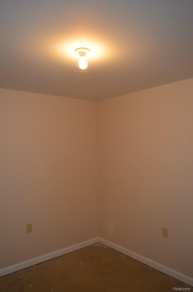 15098 Eddy Lake Road Fenton, MI 48430 - Photo 44 of 84 058.jpg