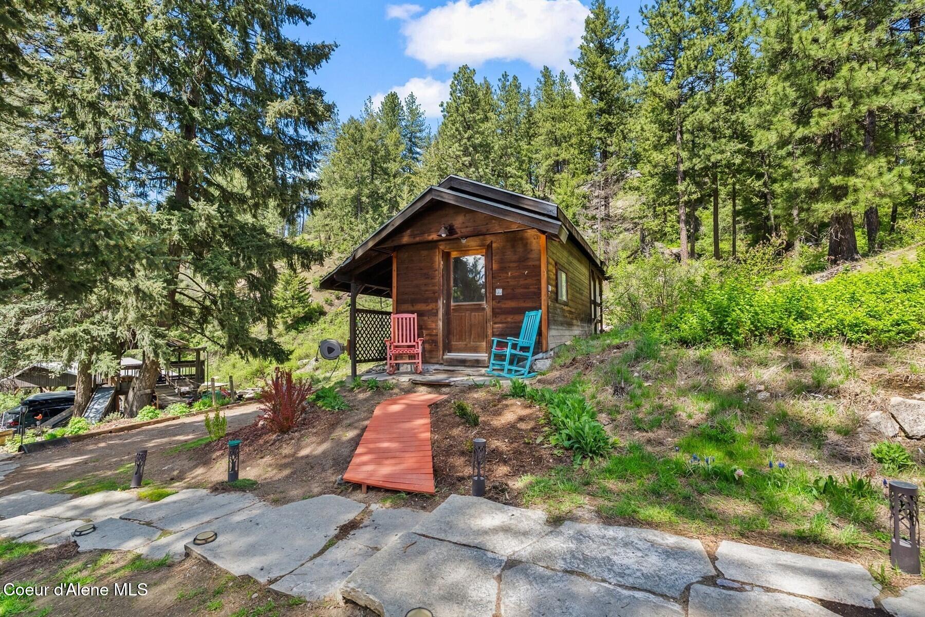 4057 Jewel Lake Road Sagle, ID 83860 - Photo 31 of 52 Dry cabinbunkhouse