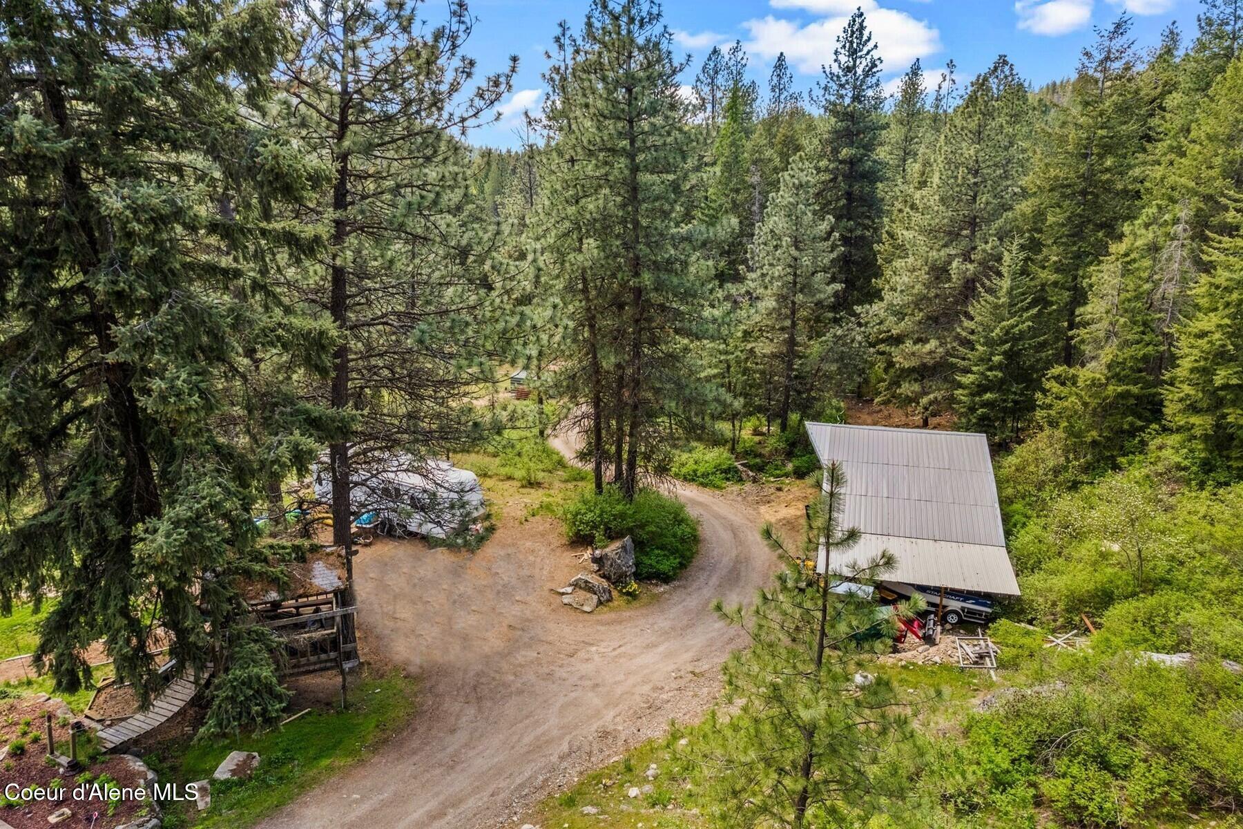 4057 Jewel Lake Road Sagle, ID 83860 - Photo 36 of 52 .