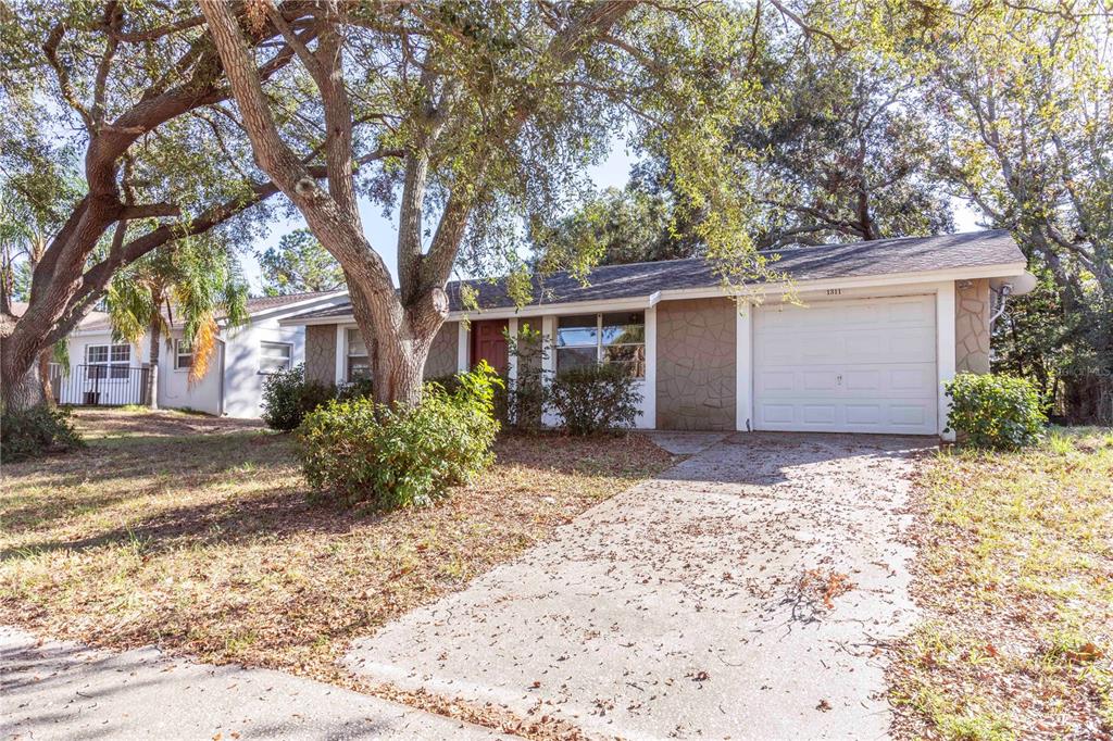 1311 Crossbow Lane Tarpon Springs, FL 34689 - Photo 1 of 1 Gallery Image 1